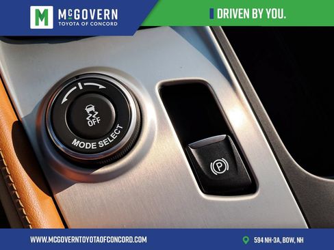 Used 2015 Chevrolet Corvette Stingray Convertible w/ 2LT Preferred Equipment Group RWD image 30