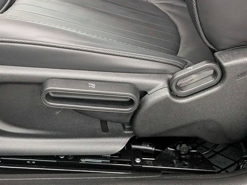 Used 2022 MINI Cooper SE image 18