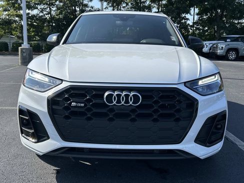 Used 2021 Audi SQ5 Premium Plus w/ Premium Plus Package AWD/4WD image 2