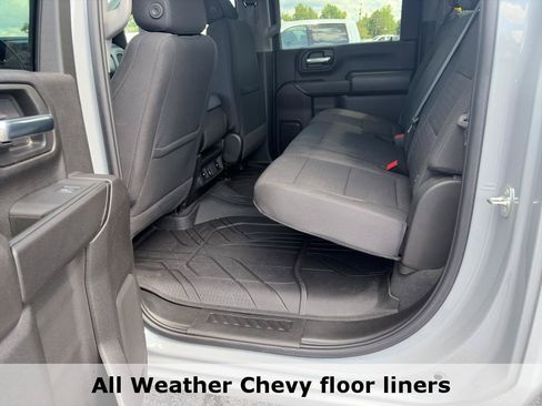Used 2024 Chevrolet Silverado 2500 Custom w/ Custom Convenience Package AWD/4WD image 18
