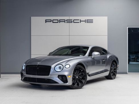 Used 2024 Bentley Continental GT image 1