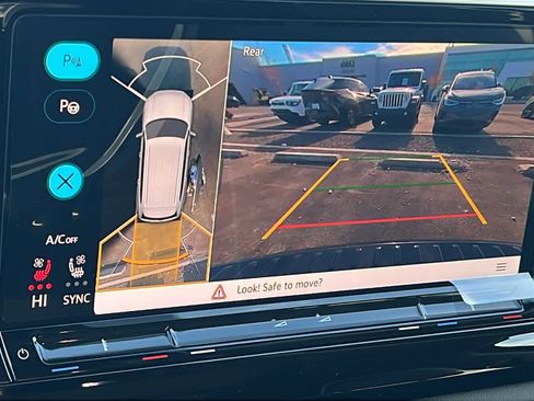 New 2026 Volkswagen Atlas SEL Premium R-Line image 16