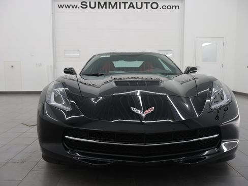 Used 2015 Chevrolet Corvette Stingray Coupe w/ 3LT Preferred Equipment Group RWD image 18