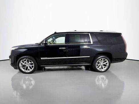 Used 2019 Cadillac Escalade ESV Platinum AWD/4WD image 4