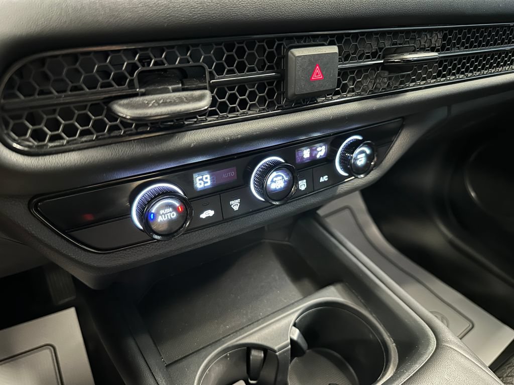 Used 2023 Honda HR-V LX image 14