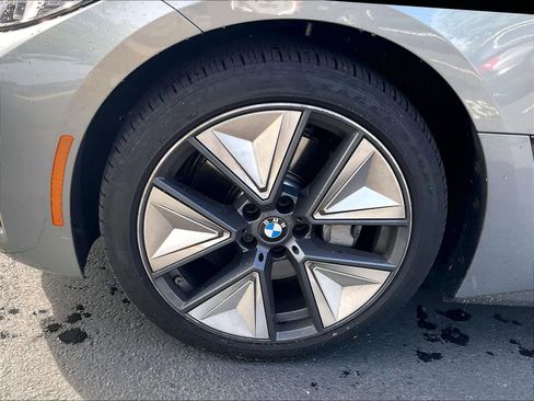 Certified 2025 BMW i4 eDrive40 image 16