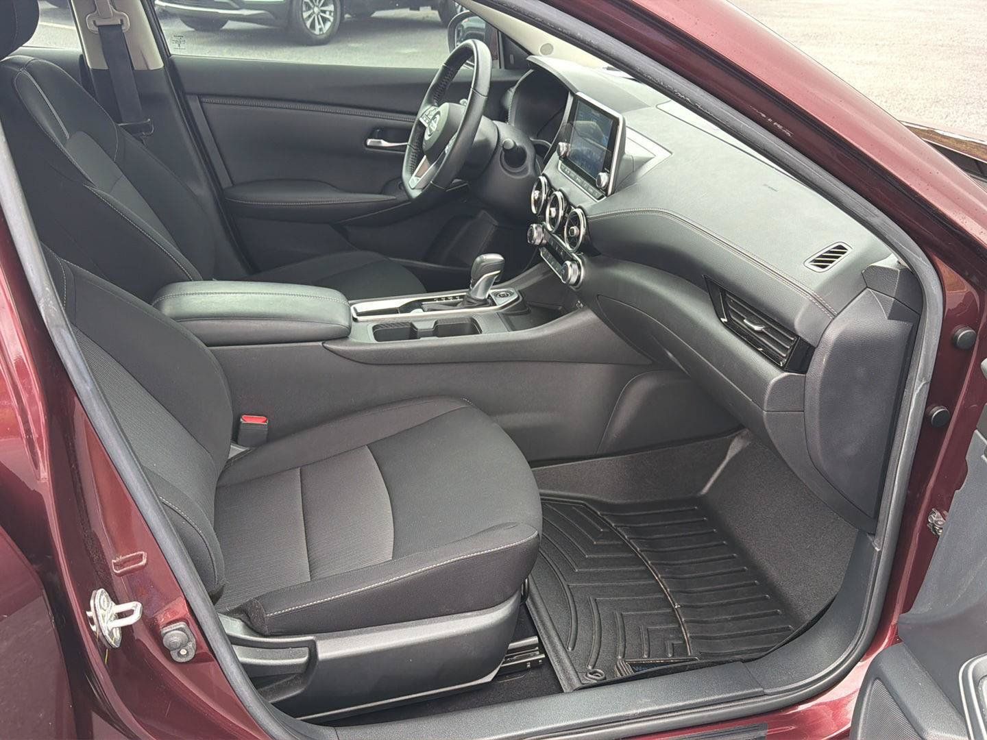 Used 2022 Nissan Sentra SV w/ Trunk Package FWD image 13