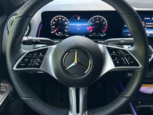 Certified 2026 Mercedes-Benz GLB 250 4MATIC image 23