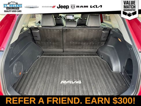 Used 2019 Toyota RAV4 Limited w/ Advanced Technology Package image 8