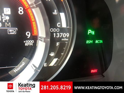 Used 2023 Lexus LC 500 Convertible w/ Touring Package image 25