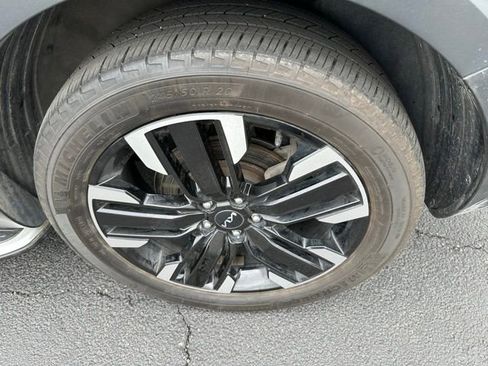 Used 2023 Kia Telluride SX AWD/4WD image 7