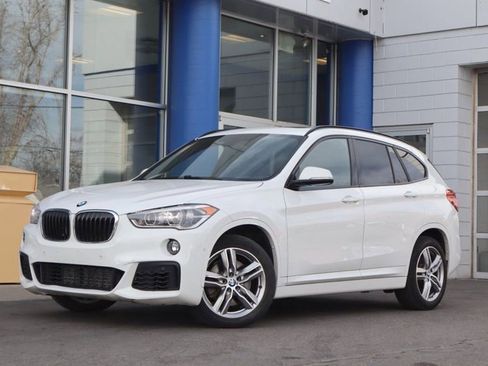 Used 2018 BMW X1 xDrive28i w/ M Sport Package image 1