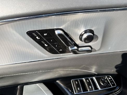 Used 2024 Cadillac Lyriq Tech image 14