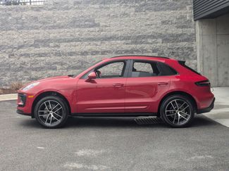 Certified 2025 Porsche Macan video 2