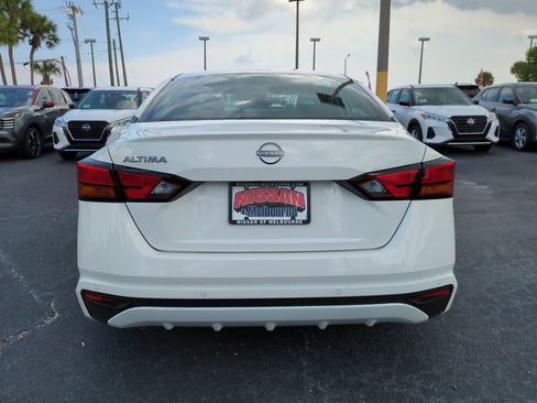 New 2025 Nissan Altima 2.5 S image 5