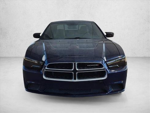 Used 2014 Dodge Charger SE w/ Connectivity Group RWD image 2