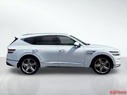 Used 2022 Genesis GV80 2.5T w/ Prestige Package 04 AWD/4WD image 5