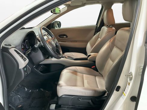Used 2016 Honda HR-V EX-L image 10