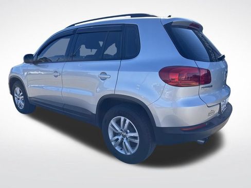 Used 2017 Volkswagen Tiguan S AWD/4WD image 4
