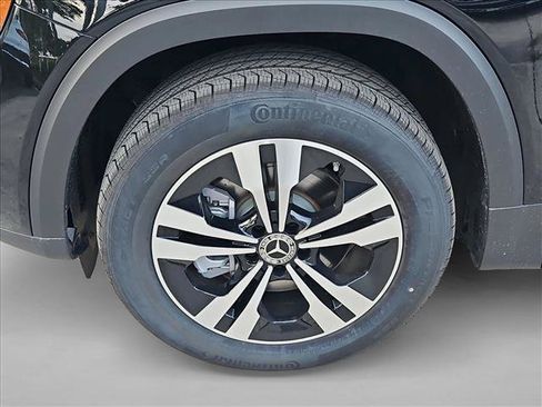 New 2026 Mercedes-Benz GLB 250 image 10