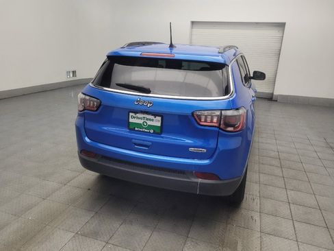 Used 2019 Jeep Compass Latitude FWD image 7