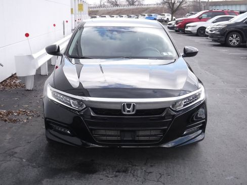Used 2019 Honda Accord EX image 5