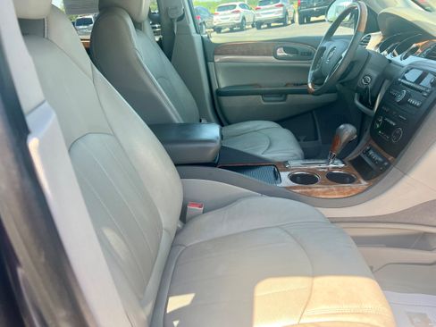 Used 2012 Buick Enclave Leather FWD image 17