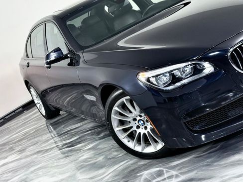 Used 2015 BMW 750Li xDrive AWD/4WD image 4