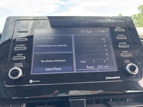 Used 2023 Toyota Camry LE image 29