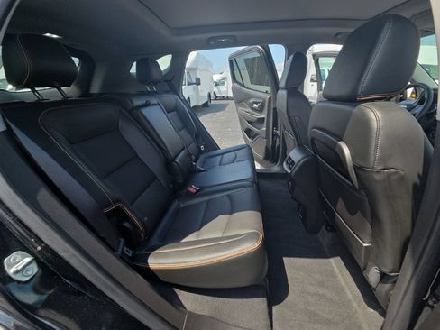 Used 2023 GMC Terrain AT4 w/ Tech Package AWD/4WD image 29