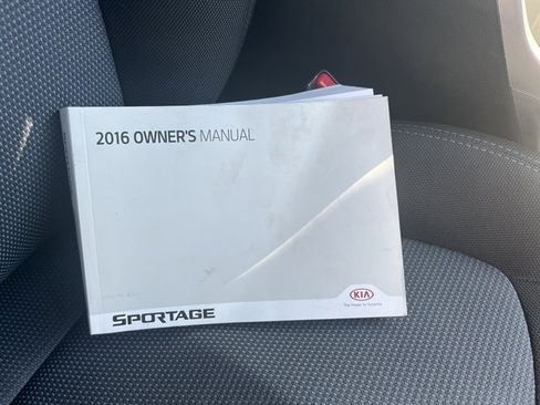 Used 2016 Kia Sportage LX w/ LX Popular Package image 35