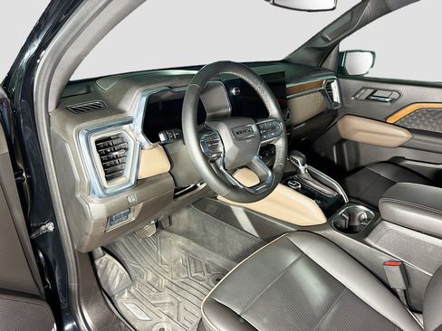Used 2023 GMC Canyon Denali AWD/4WD image 9