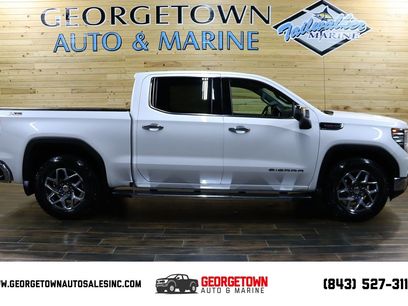 Used 2022 GMC Sierra 1500 SLT w/ SLT Premium Plus Package