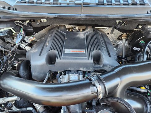 Used 2018 Ford F150 Raptor w/ Equipment Group 802A Luxury image 34