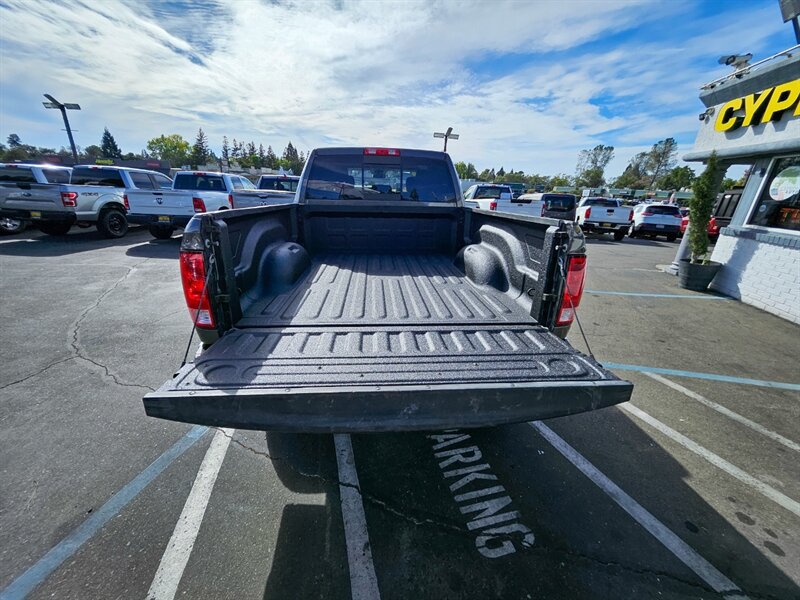Used 2018 RAM 2500 SLT AWD/4WD image 6