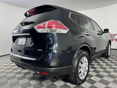Used 2014 Nissan Rogue S AWD/4WD image 26