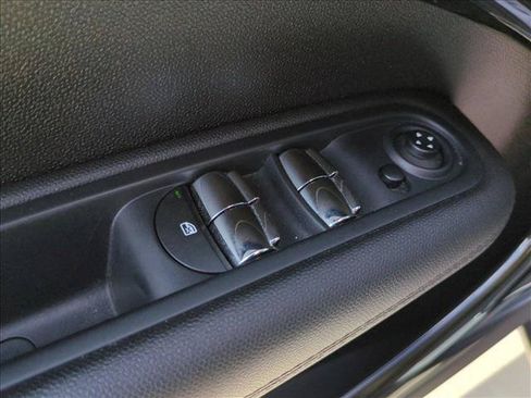 Used 2015 MINI Cooper Countryman S FWD image 12