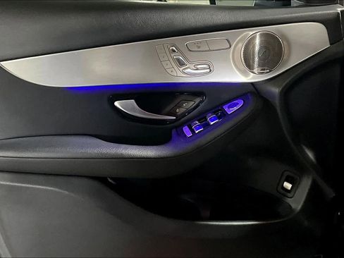 Used 2021 Mercedes-Benz GLC 300 4MATIC Coupe image 22