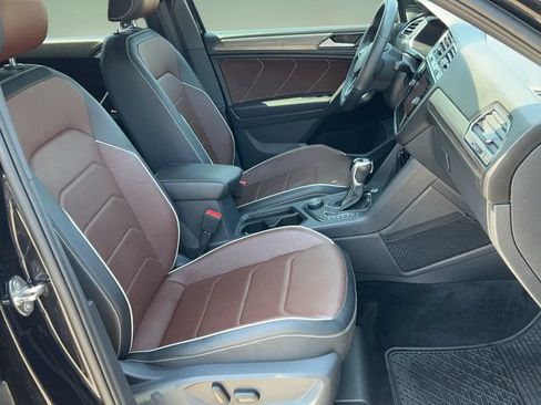 Used 2022 Volkswagen Tiguan SEL R-Line AWD/4WD image 22