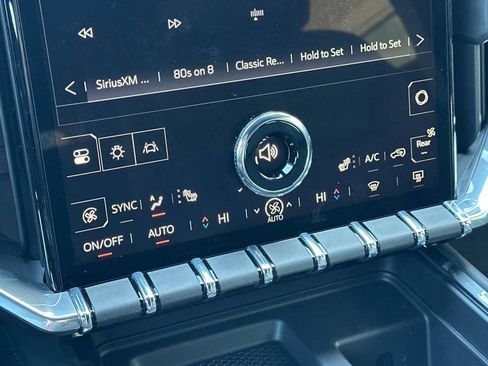 New 2025 GMC Acadia Elevation w/ Elevation Premium Package image 19