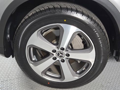 Used 2019 Mercedes-Benz GLC 300 GLC 300 image 9