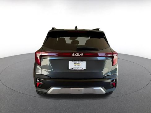 Used 2025 Kia Seltos S image 12
