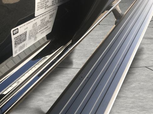 Used 2023 GMC Sierra 1500 Denali AWD/4WD image 35