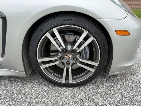 Used 2011 Porsche Panamera image 43