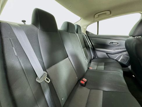 Used 2024 Nissan Sentra SV image 25