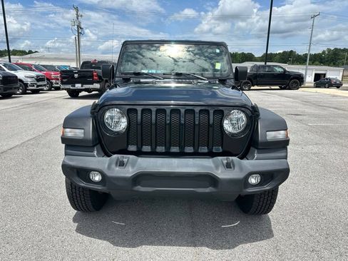 Used 2020 Jeep Wrangler Unlimited Sport S AWD/4WD image 2