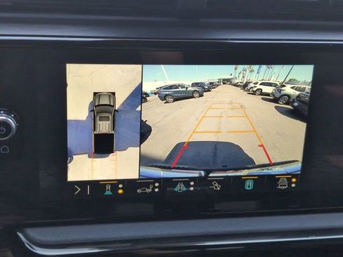 Certified 2023 GMC Sierra 1500 AT4 w/ AT4 Premium Package image 15