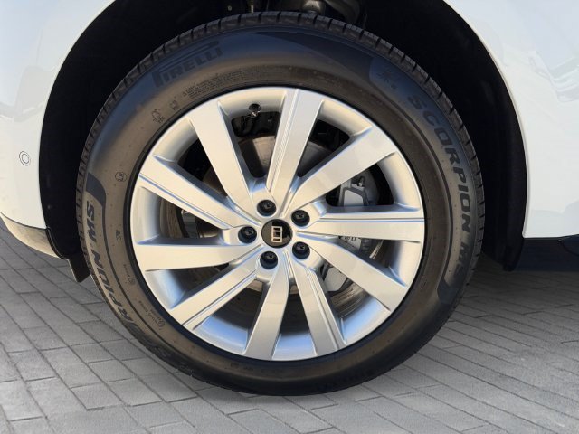 New 2027 Land Rover Range Rover SE AWD/4WD image 9