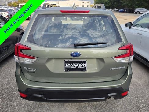 Used 2021 Subaru Forester AWD/4WD image 3