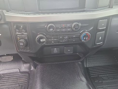 New 2026 Ford F550 4x4 Regular Cab Super Duty image 19